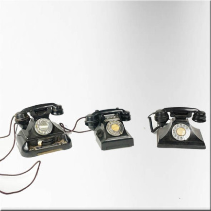 Vente de téléphone en bakélite