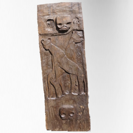 Panneau sculpté Naga décor yènes, tête de mort