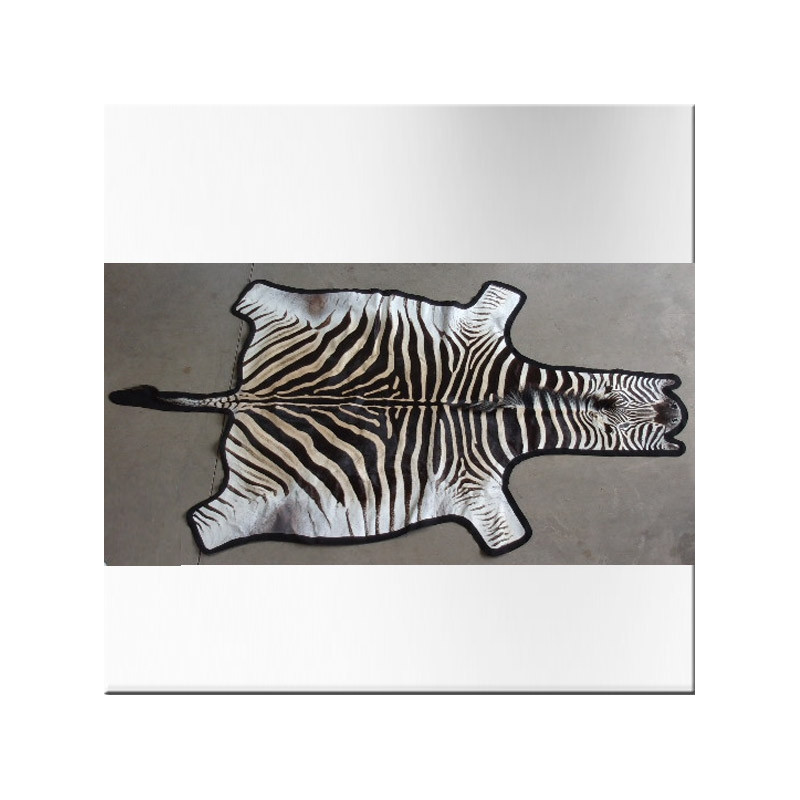 Burchell zebra skin with black protected underfelting