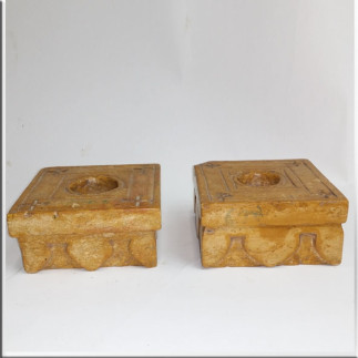 Bougeoirs en marbre de Jaisalmer (Paire de)