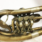 Hélicon, instrument de musique à vent, en cuivre