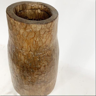 Tronc creusé en bois