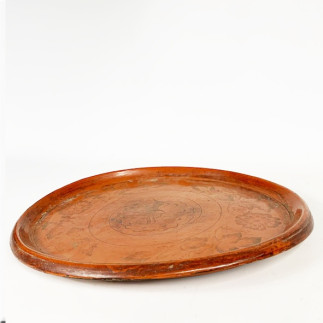 Plateau oval en bois laqué rouge