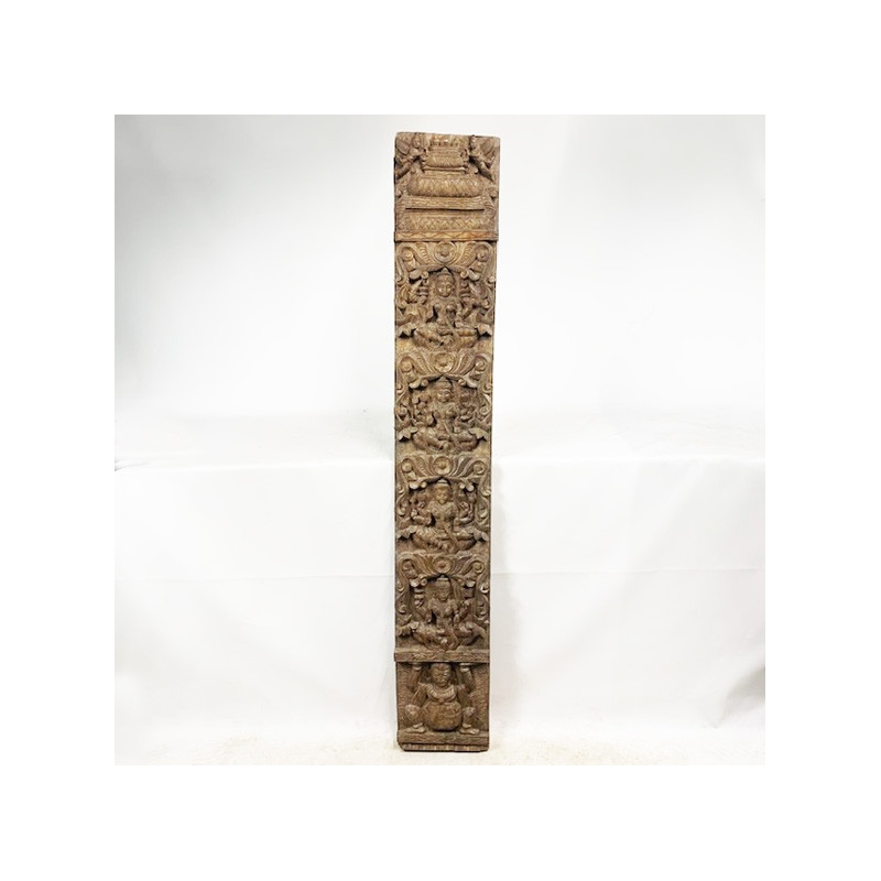 Panneau en teck sculpté de scènes de vie indienne XIXème siècle