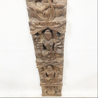 Panneau en teck sculpté de scènes de vie