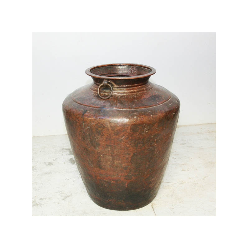 Cruche à eau en cuivre