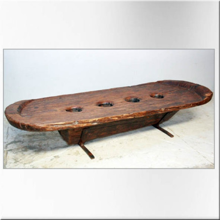 Table Naga en bois à palteau 5 trous