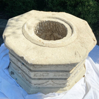 Cache pot octogonal en marbre blanc XIXème S.