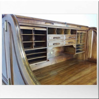 Bureau américain en noyer
