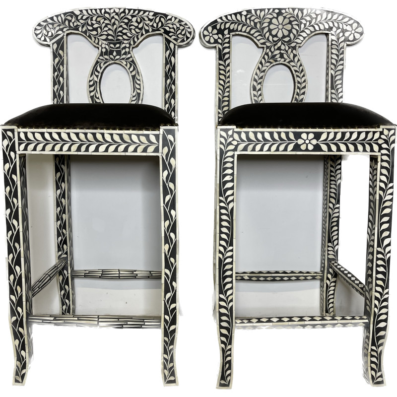 Chaise en bois et os de chameau