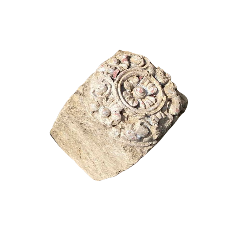 Panneau mural en pierre à décor floral XVIIème siècle