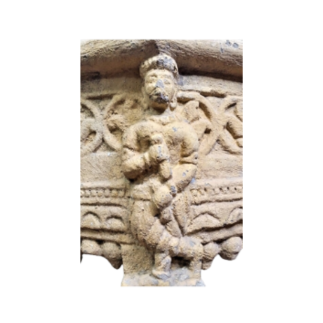 Table basse octogonale monobloc en pierre sculptée Inde XVIIème siècle