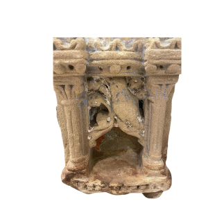 Pierre murale sculptée pour lampe à huile XVIIème siècle