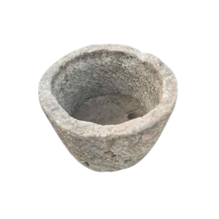 Round cut stone basin Italy 17th century