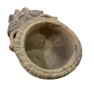 Coupe en pierre sculptée de forme ronde Inde début XIXème siècle
