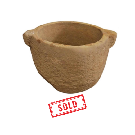 Important round mortar carved stone 16th century