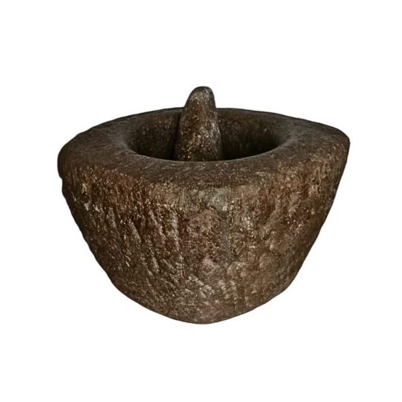 Mortar of round square shape in stone, accompanied with its white marble pestle. 18th Century.