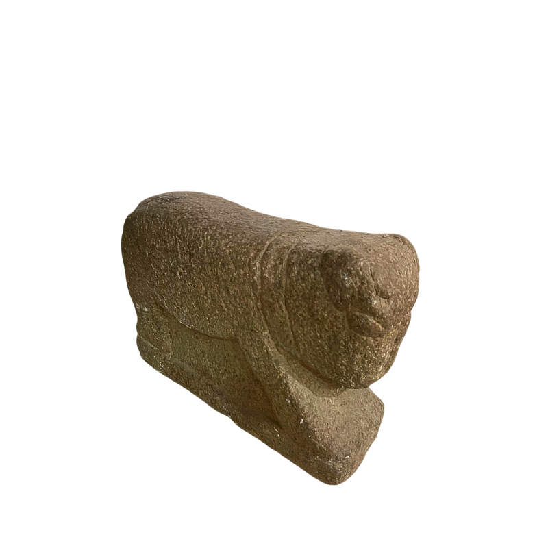 Lion sculpté en granite Inde XVIème siècle