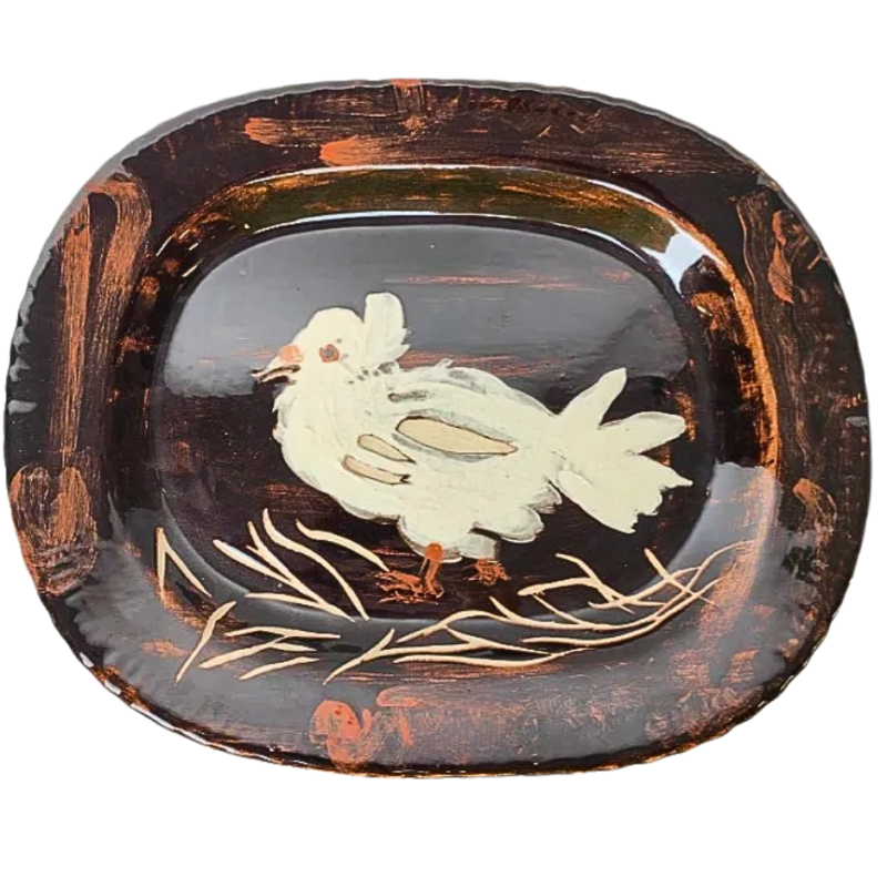 Pablo PICASSO (1881–1973) – MADOURA. DOVE ON A BED OF STRAW.1949 Pablo PICASSO (1881–1973) – MADOURA. DOVE ON A BED OF STRAW.1949