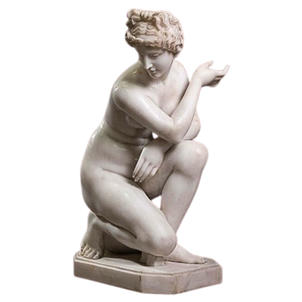 CROUCHING APHRODITE IN WHITE MARBLE. Late 19th century.