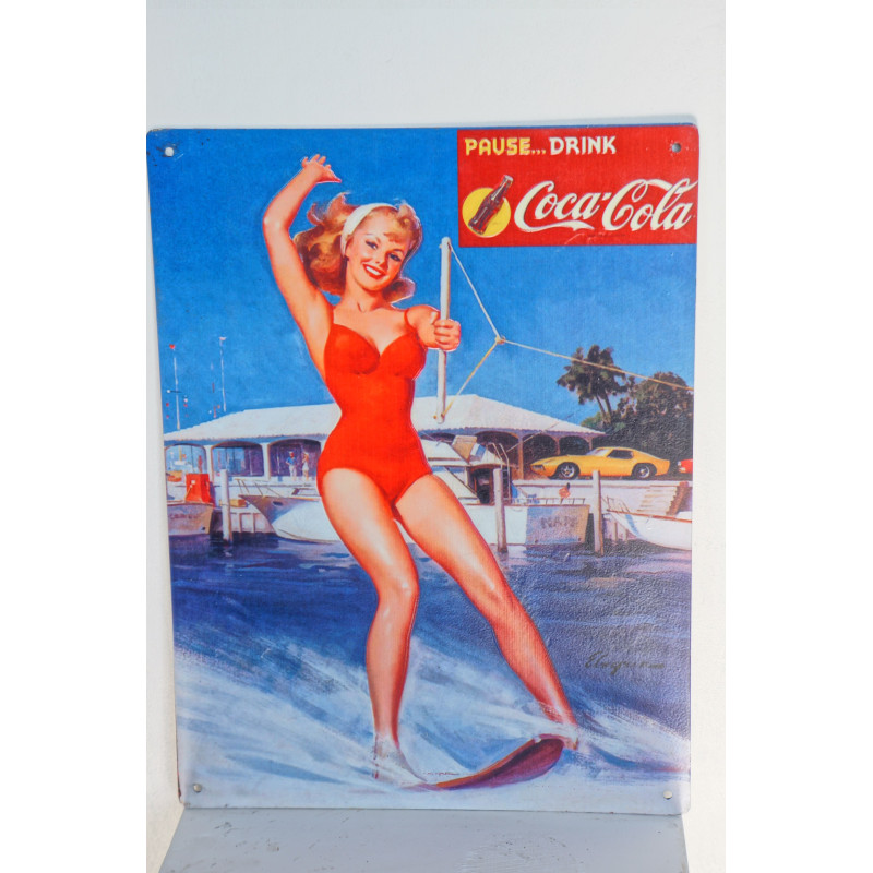 Plaque publicitaire en fer émaillée pour la marque Coca Cola
